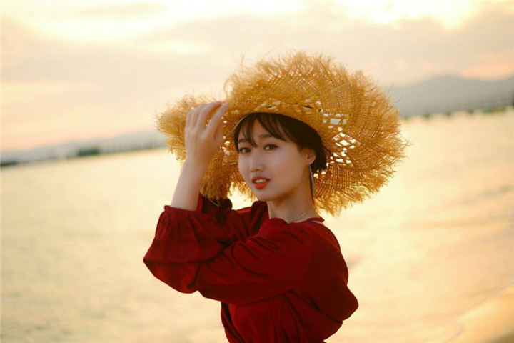 009 銷售四部伍紅群 009 銷售四部伍紅群